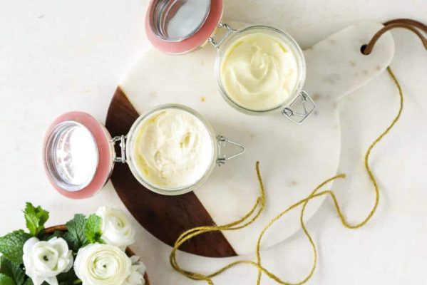 Công thức làm kem trắng da