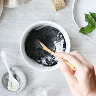 Công thức làm sữa rửa mặt than hoạt tính