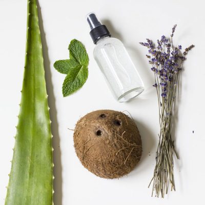 cách làm xịt khoáng cho da